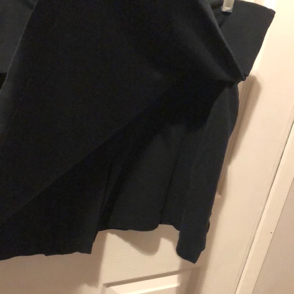 Black Fold-Over Waist Skort by Jockey P2P. M - Picture 3 of 5